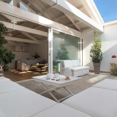 Heima Apartment *